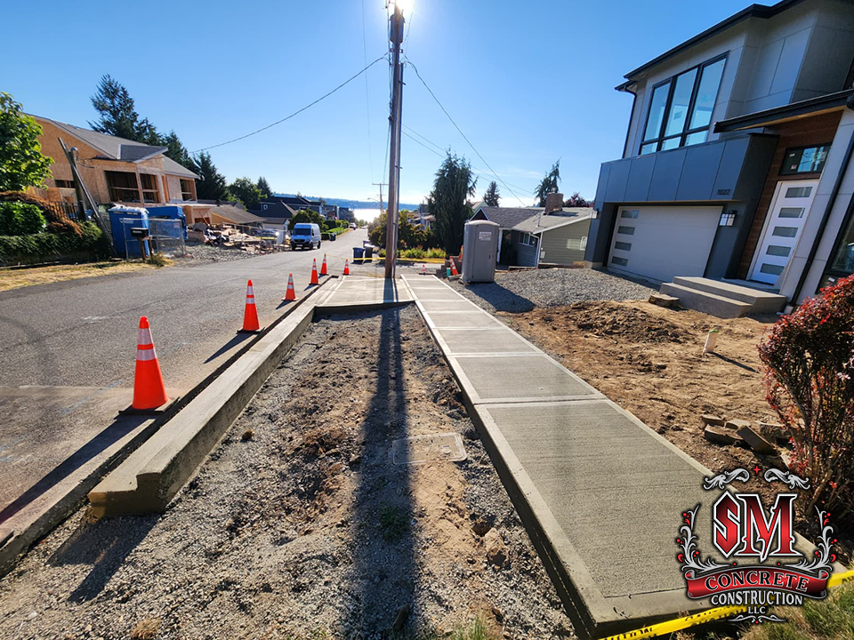 City Sidewalk Curb & Gutter1-1